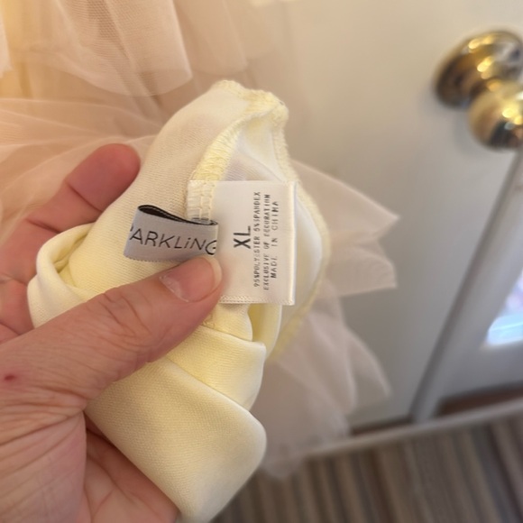 Elegant Cream Layered Tulle Skirt - Picture 6 of 7